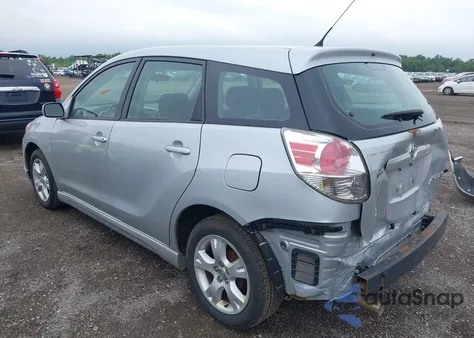 2006 Toyota Matrix Xr z USA, uszkodzony, nr VIN 2T1KR30E86C617799